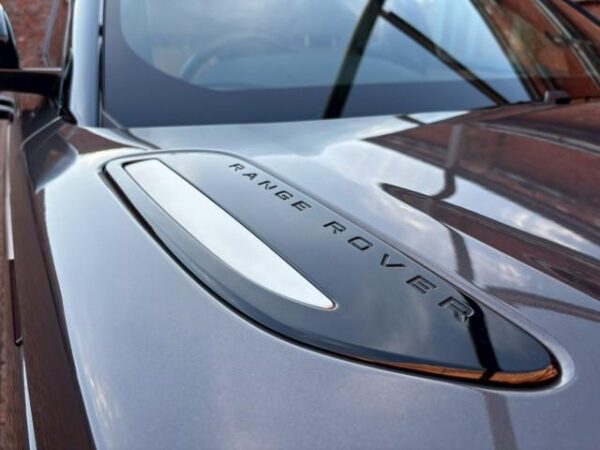 Ref:AUX-20075167 LAND ROVER RANGE ROVER VELAR 2022 - Image 16