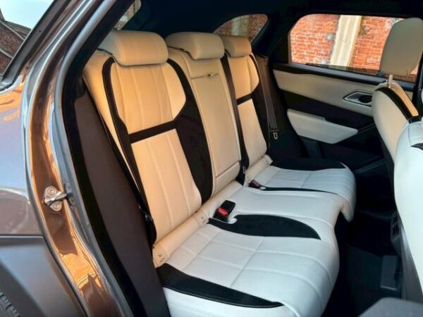 Ref:AUX-20075167 LAND ROVER RANGE ROVER VELAR 2022 - Image 4