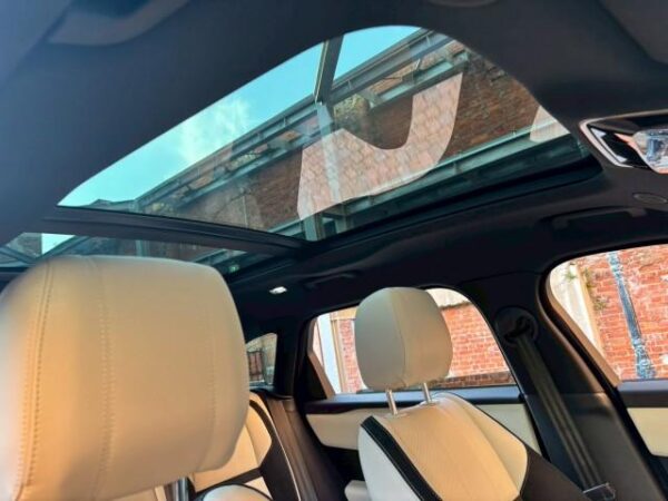 Ref:AUX-20075167 LAND ROVER RANGE ROVER VELAR 2022 - Image 7