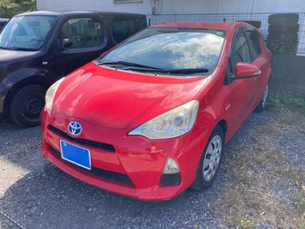 Ref:AUX-20075264 TOYOTA AQUA 2013