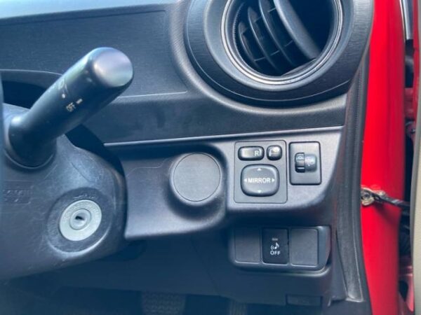 Ref:AUX-20075264 TOYOTA AQUA 2013 - Image 8