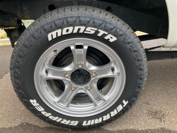 Ref:AUX-20075271 SUZUKI JIMNY 2012 - Image 10