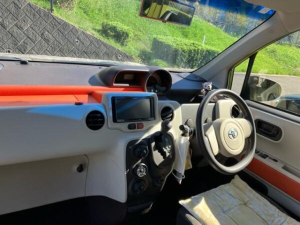 Ref:AUX-20075405 TOYOTA SPADE 2012 - Image 5