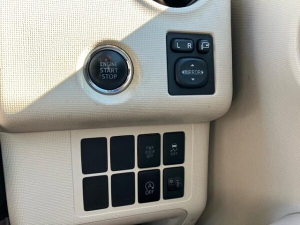 Ref:AUX-20075405 TOYOTA SPADE 2012 - Image 9