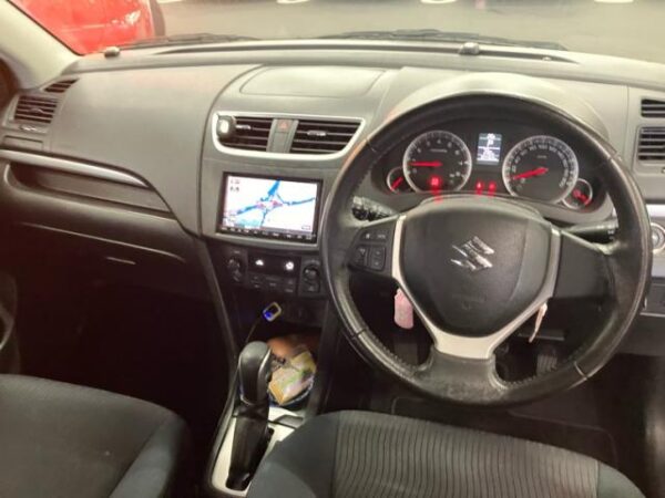Ref:AUX-20075419 SUZUKI SWIFT 2011 - Image 6