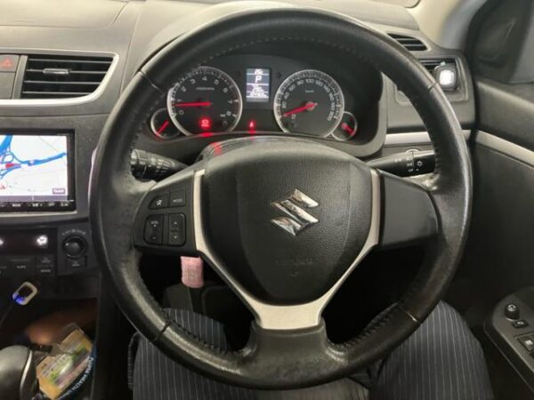 Ref:AUX-20075419 SUZUKI SWIFT 2011 - Image 9