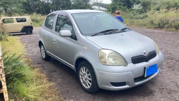 Ref:AUX-20075667 TOYOTA VITZ 2004 - Image 2