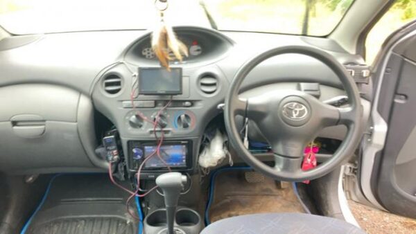 Ref:AUX-20075667 TOYOTA VITZ 2004 - Image 15