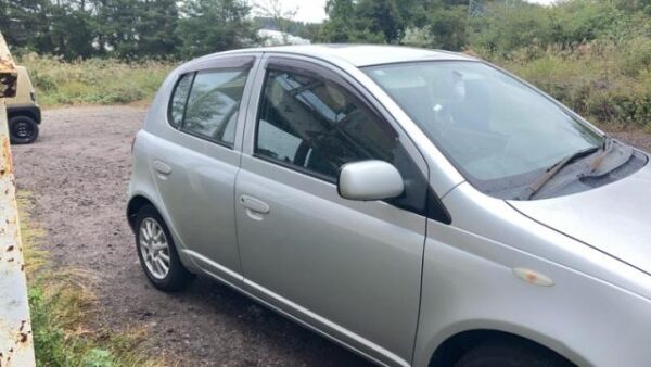 Ref:AUX-20075667 TOYOTA VITZ 2004 - Image 3