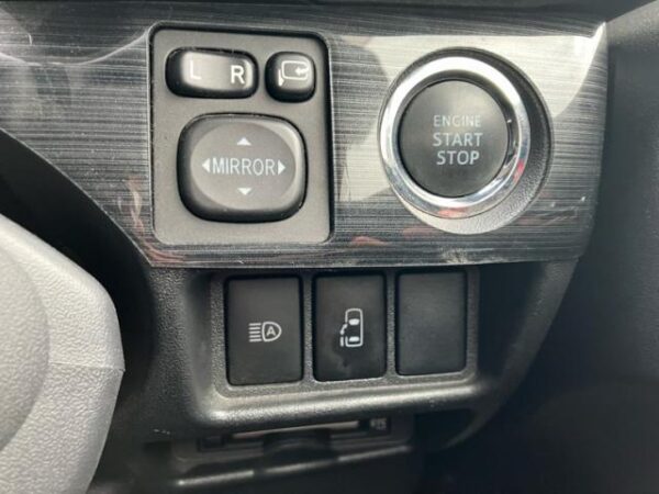 Ref:AUX-20076110 TOYOTA HIACE WAGON 2020 - Image 17