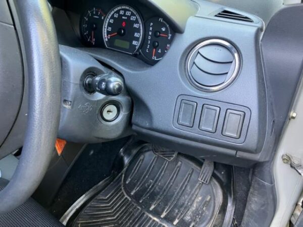 Ref:AUX-20076187 SUZUKI SWIFT 2004 - Image 8