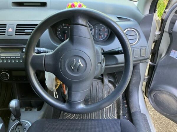 Ref:AUX-20076187 SUZUKI SWIFT 2004 - Image 9
