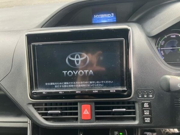 Ref:AUX-20076296 TOYOTA VOXY 2017 - Image 16
