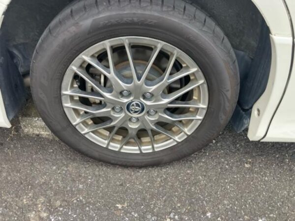 Ref:AUX-20076296 TOYOTA VOXY 2017 - Image 4