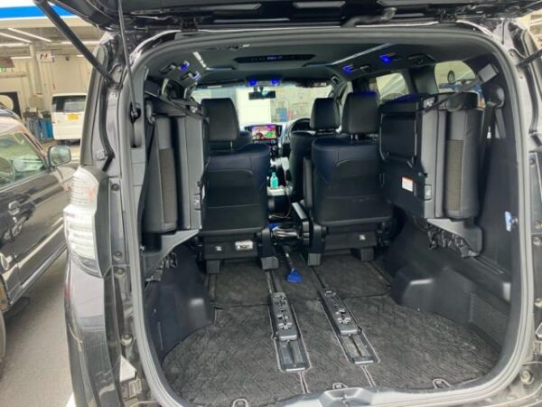 Ref:AUX-20076611 TOYOTA VELLFIRE 2017 - Image 6