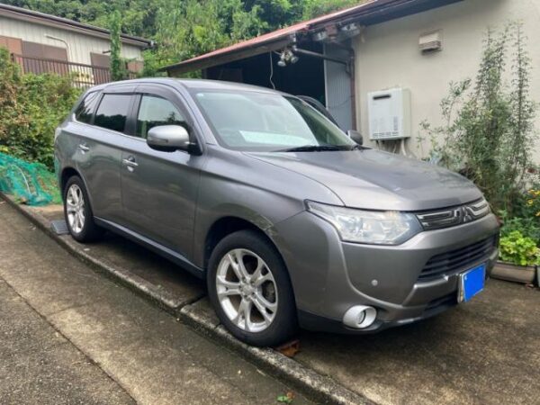 Ref:AUX-20076732 MITSUBISHI OUTLANDER 2013