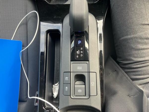 Ref:AUX-20076768 TOYOTA PRIUS 2024 - Image 17