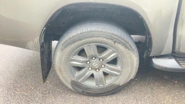 Ref:AUX-20076841 TOYOTA HILUX 2021 - Image 10