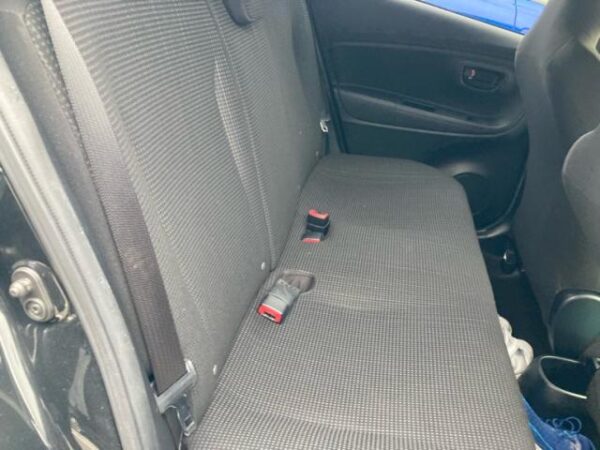 Ref:AUX-20077134 TOYOTA VITZ 2016 - Image 12