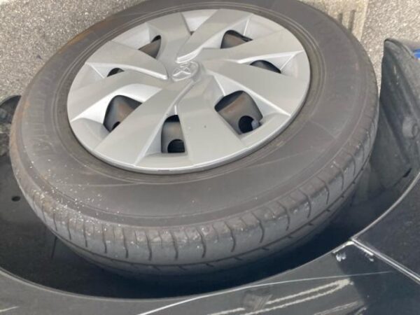 Ref:AUX-20077134 TOYOTA VITZ 2016 - Image 5