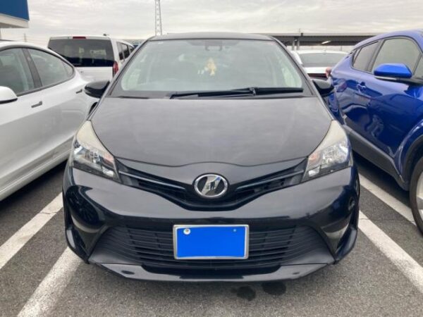 Ref:AUX-20077134 TOYOTA VITZ 2016