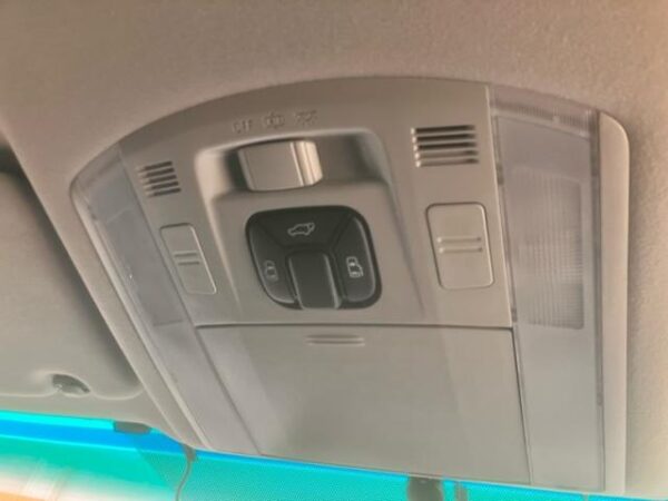 Ref:AUX-20077272 TOYOTA VELLFIRE 2010 - Image 20