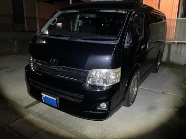 Ref:AUX-20077447 TOYOTA HIACE WAGON 2010