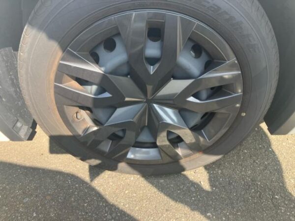 Ref:AUX-20081083 TOYOTA PRIUS 2024 - Image 6