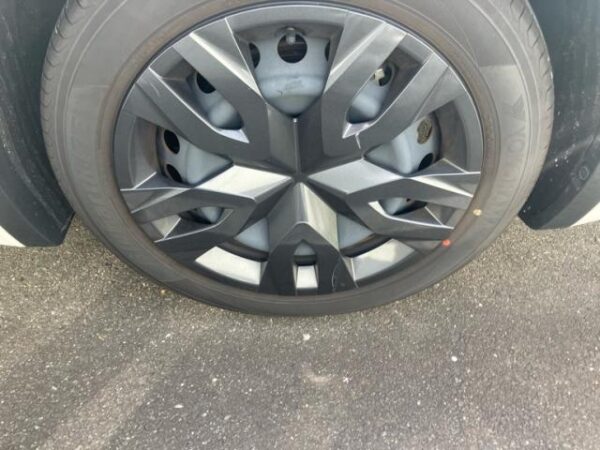 Ref:AUX-20081083 TOYOTA PRIUS 2024 - Image 7
