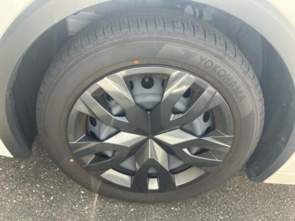 Ref:AUX-20081083 TOYOTA PRIUS 2024 - Image 8