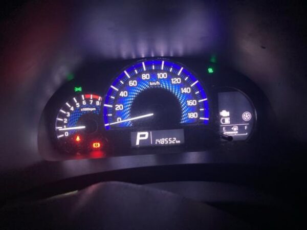 Ref:AUX-20081103 MITSUBISHI DELICA D:2 2013 - Image 11