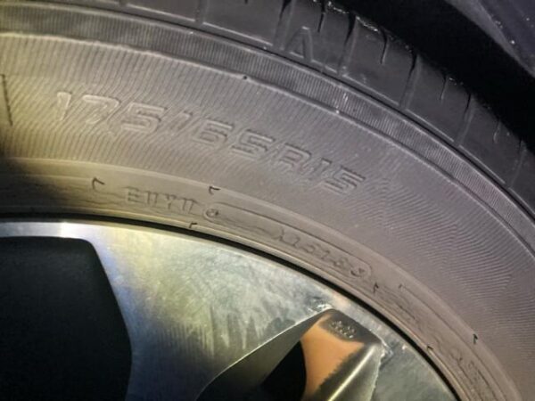 Ref:AUX-20081103 MITSUBISHI DELICA D:2 2013 - Image 4