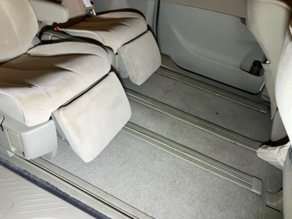 Ref:AUX-20081132 TOYOTA ESTIMA 2009 - Image 10