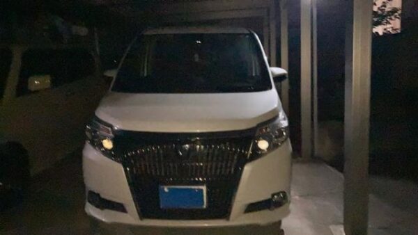 Ref:AUX-20081179 TOYOTA ESQUIRE 2017 - Image 2