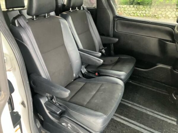 Ref:AUX-20081232 TOYOTA NOAH 2016 - Image 7