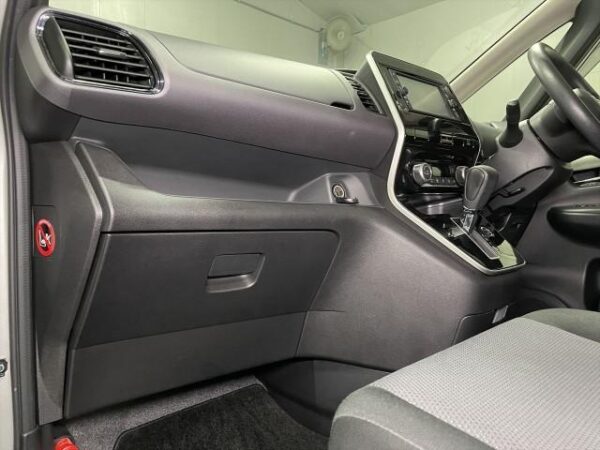Ref:AUX-20084530 NISSAN SERENA 2021 - Image 20