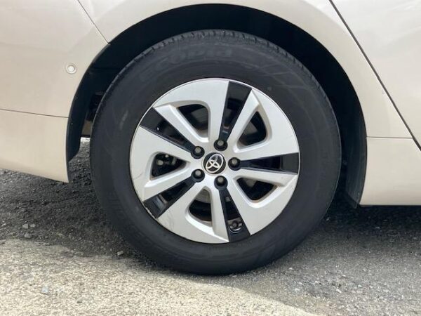 Ref:AUX-20084892 TOYOTA PRIUS 2016 - Image 17