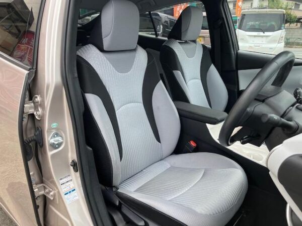 Ref:AUX-20084892 TOYOTA PRIUS 2016 - Image 10