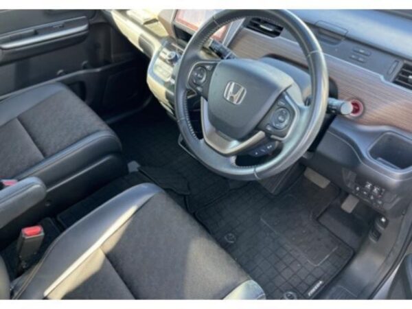 Ref:AUX-20085111 HONDA FREED PLUS HYBRID 2020 - Image 3