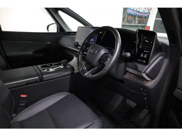 Ref:AUX-20085996 LEXUS LM 2024 - Image 3