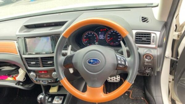 Ref:AUX-20088814 SUBARU EXIGA CROSSOVER7 2015 - Image 17
