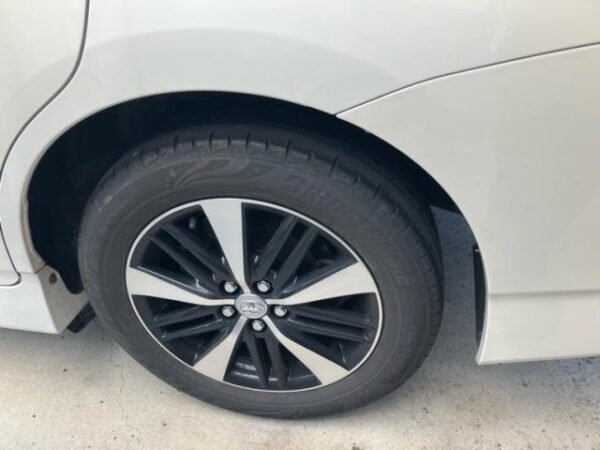 Ref:AUX-20089233 TOYOTA WISH 2013 - Image 6