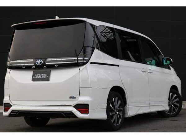 Ref:AUX-20089840 TOYOTA VOXY 2023 - Image 2
