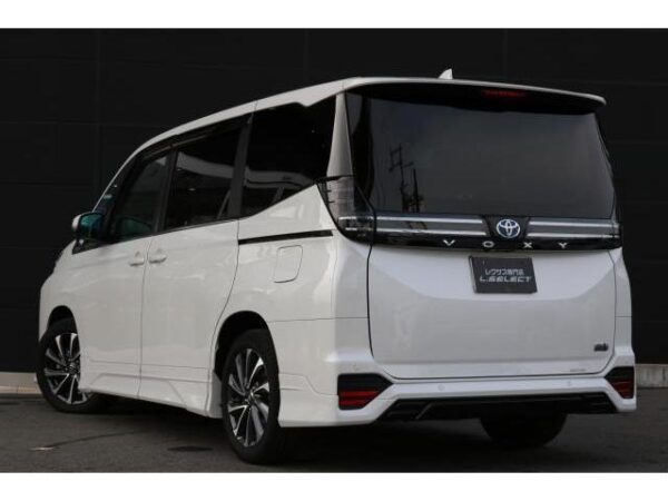 Ref:AUX-20089840 TOYOTA VOXY 2023 - Image 5