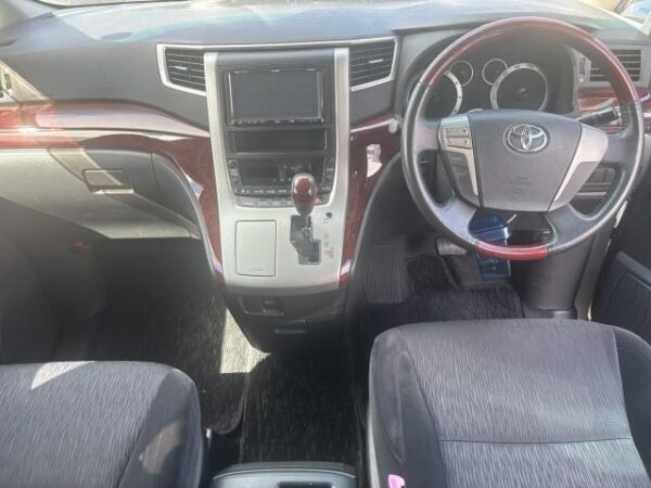 Ref:AUX-20090128 TOYOTA ALPHARD 2010 - Image 9
