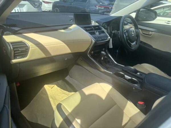 Ref:AUX-20090132 LEXUS NX 2014 - Image 3