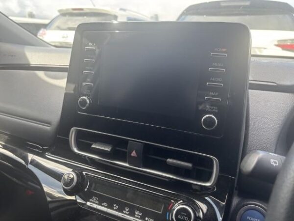 Ref:AUX-20090133 TOYOTA AQUA 2022 - Image 10