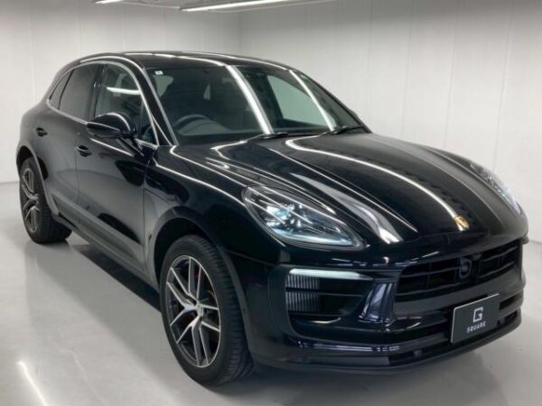 Ref:AUX-20090142 PORSCHE MACAN 2024 - Image 8
