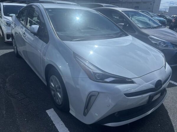 Ref:AUX-20090148 TOYOTA PRIUS 2020 - Image 2