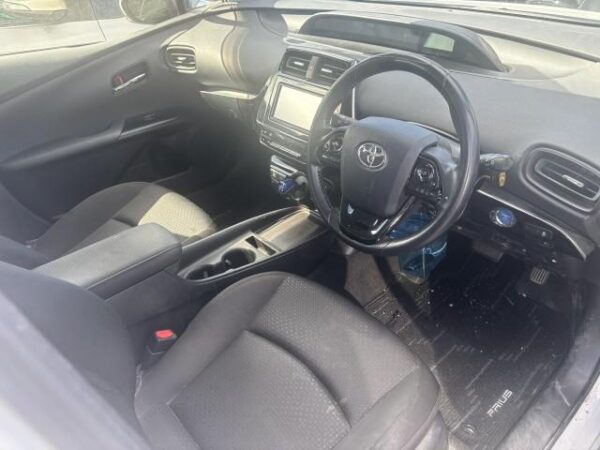 Ref:AUX-20090148 TOYOTA PRIUS 2020 - Image 9